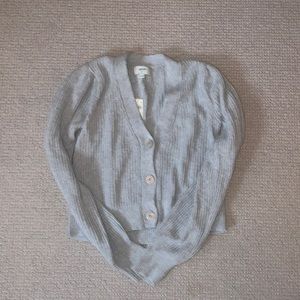 aerie grey sweater, size small, never worn
